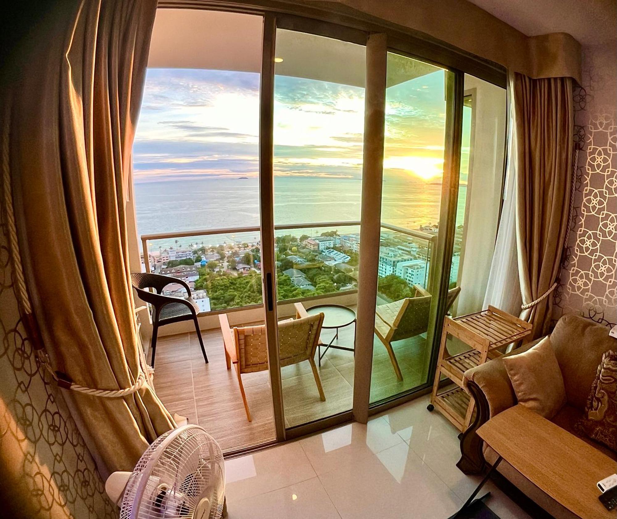 Luxsl Luxury Style Of Life 6 Appartement Jomtien Beach Buitenkant foto